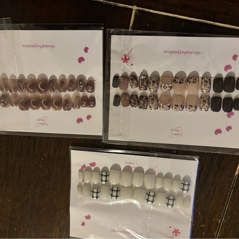 Mystery Nail Box - Picture 2 of 5
